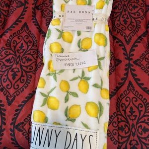 Rae Dunn “Sunny Days” oversized plush blanket
